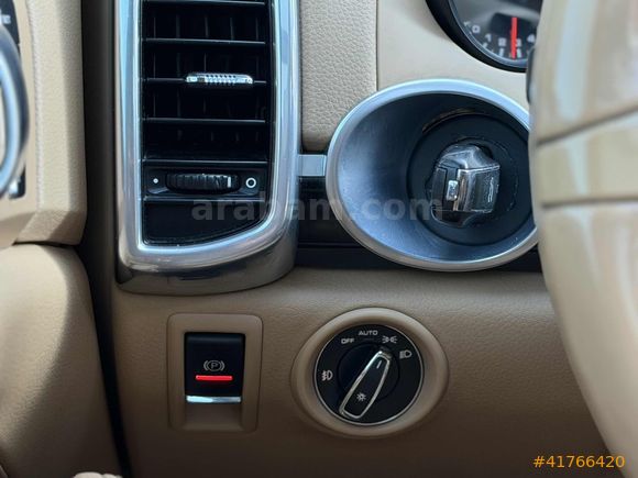 ENS/ PORSCHE CAYENNE PLATINIUM EDİTİON BAYİ 3.0 AİRMATİC PUSULA