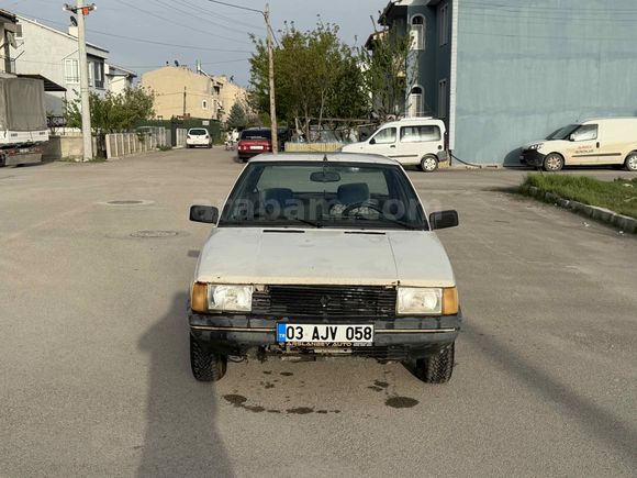Galeriden Renault R 9 1.4 Broadway 1990 Model Afyonkarahisar
