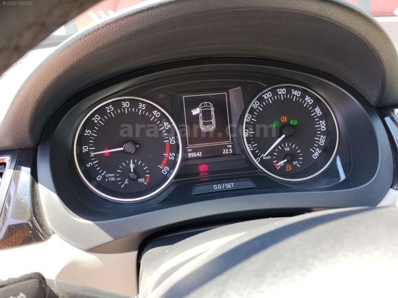MNT AUTO'DAN 2016 SKODA RAPİD OTOMATIK DİZEL KM 90 BIN