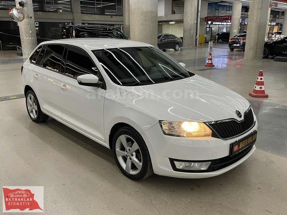 BAYRAKLAR'DAN 2016 RAPİD 1.4TDI GREENTEC STYLE DSG 136.000KM