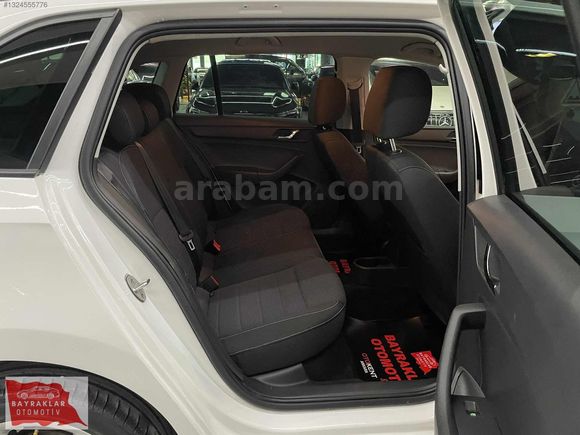 BAYRAKLAR'DAN 2016 RAPİD 1.4TDI GREENTEC STYLE DSG 136.000KM