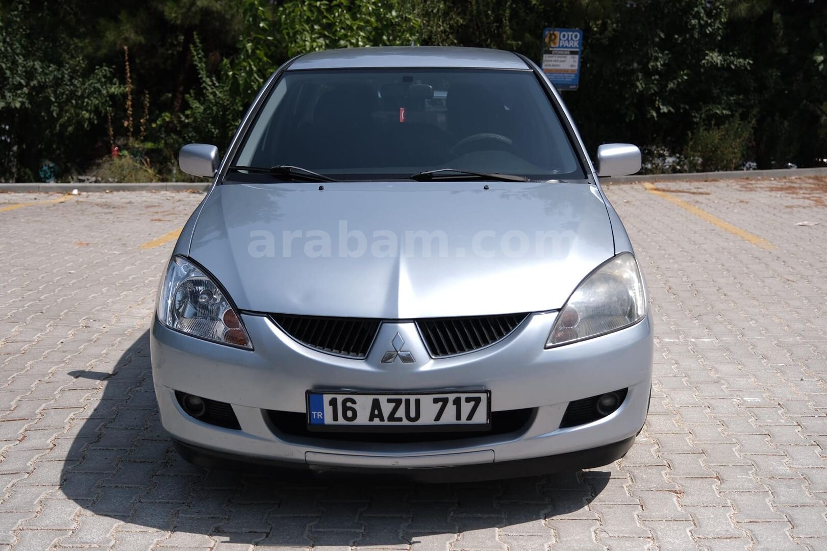Sahibinden Mitsubishi Lancer 1.6 Invite 2005 Model Bursa 260.000 km Gri (Gümüş) 5