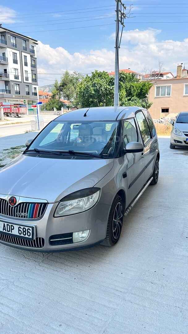 Sahibinden Skoda Roomster 1.4 TDI 2009 Model Burdur 158.450 km Bej 6