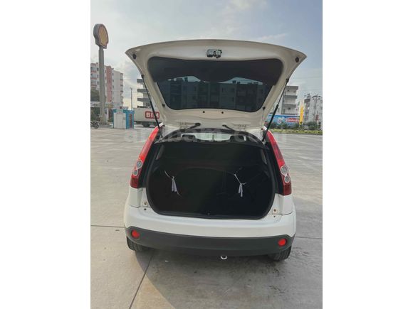 Fiesta benzin&lpg (hatasız)