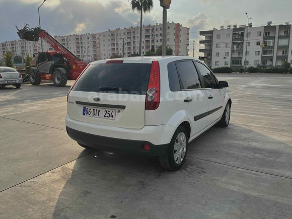Fiesta benzin&lpg (hatasız)