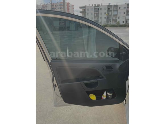 Fiesta benzin&lpg (hatasız)