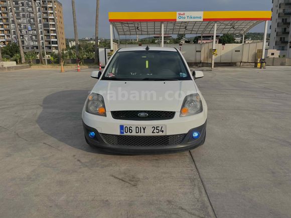 Fiesta benzin&lpg (hatasız)