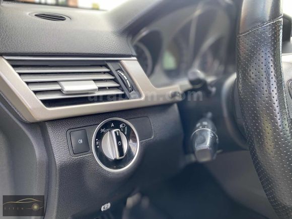 ÜSTÜN'DEN 2011 MERCEDES BENZ W212 PREMİUM 7 G-TRONİC