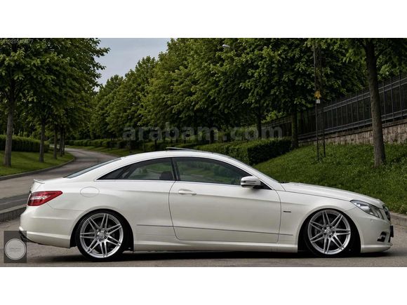 NİRVANA | KUSURSUZ KONDİSYON DÜŞÜK KM E250 COUPE