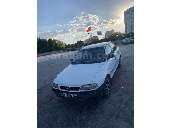 Temiz aile aracı