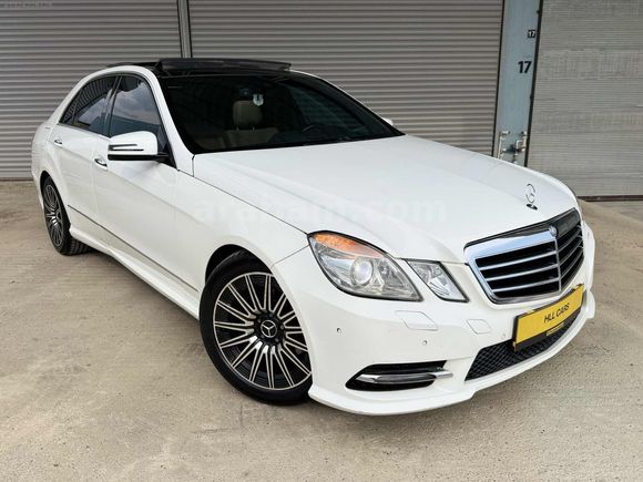 HLL CARSdan 2012 MERCEDES E250 CGİ AMG