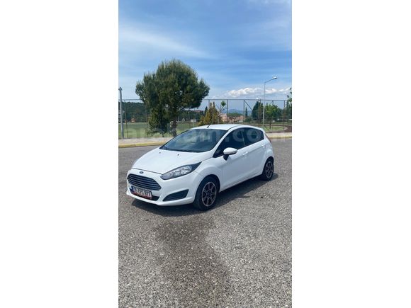 Sahibinden Tesla Ekranlı Ford Fiesta 1.5 TDCi Trend X 2016 Model