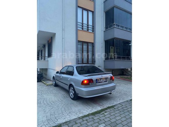 Sahibinden Honda Civic 1.4 i S 1999 Model 