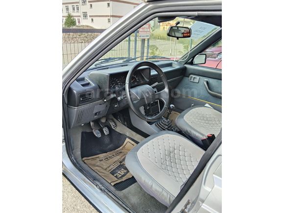 Sahibinden Renault R 9 1.4 Broadway 1993 Model