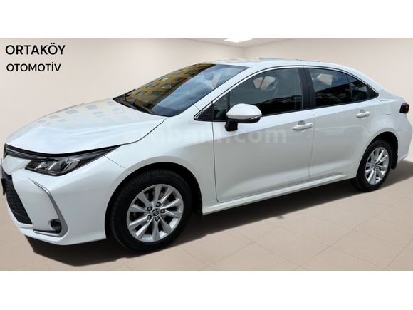 2023 TOYOTA COROLLA 1.8 HYBRID DREAM E-CVT