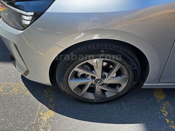 2025 OPEL CORSA 1.2 TURBO EDITION OTOMATİK