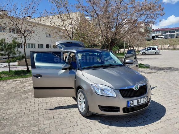 Sahibinden Skoda Fabia 1.2 Ambiente 2008 Model