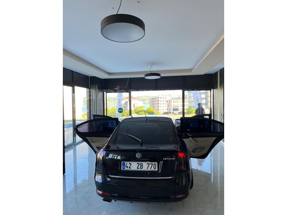 Sahibinden Skoda Octavia 1.6 TDI Elegance 2012 Model 