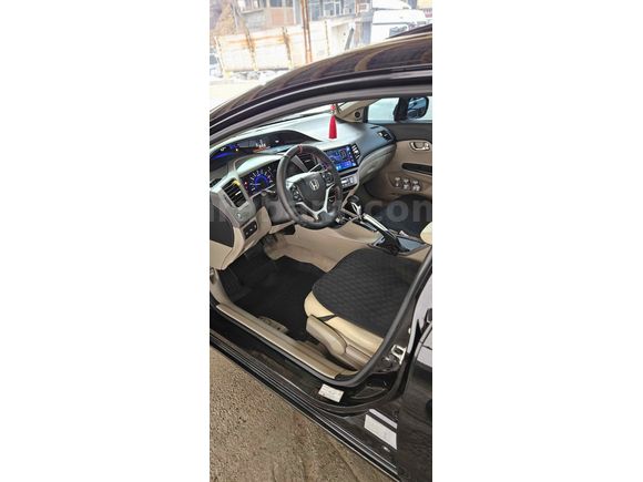 Sahibinden Honda Civic 1.6i VTEC Eco Elegance 2012 Model 