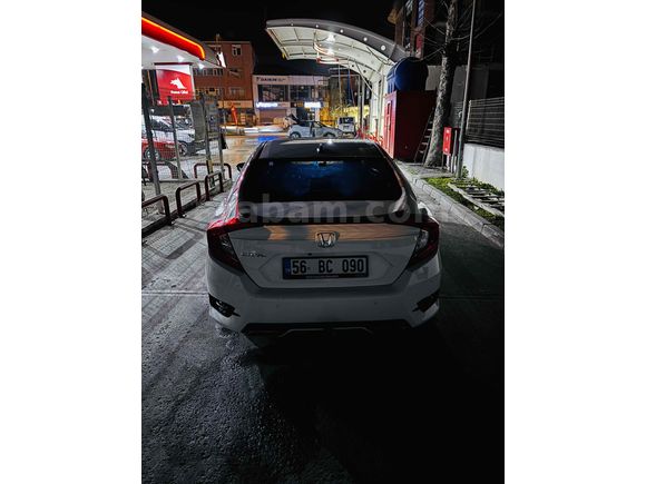 SADECE 63.000 de 2021 model    HONDA CİVİC