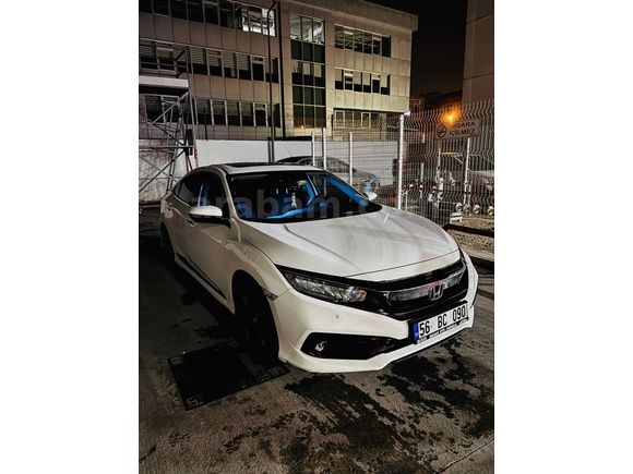 SADECE 63.000 de 2021 model    HONDA CİVİC