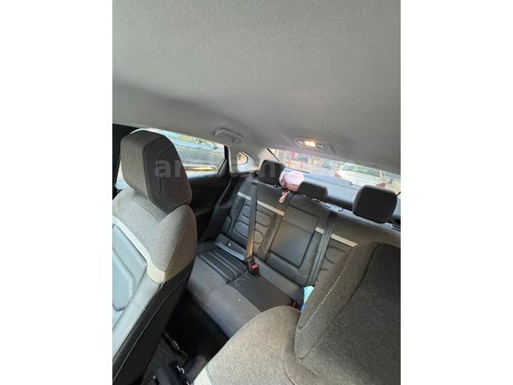 Sahibinden Citroen C4 X 1.2 PureTech Shine 2024 Model 