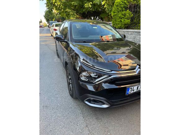 Sahibinden Citroen C4 X 1.2 PureTech Shine 2024 Model 