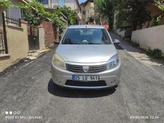 Sahibinden Dacia Sandero 1.4 Ambiance 2011 Model Kocaeli 137.000 km Gri (Gümüş)