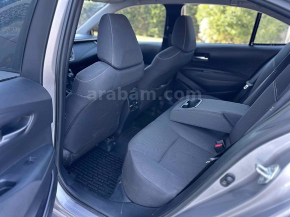 Sahibinden Toyota Corolla 1.5 Dream 2021 Model 