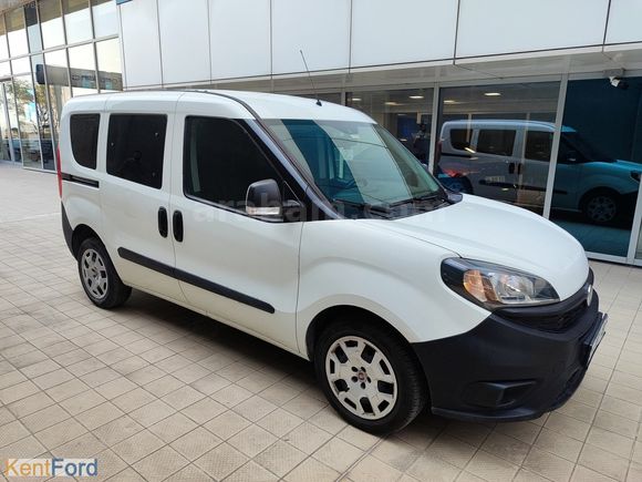 2022 49.700 km Doblo Combi 1.6 MultiJet Easy ESP