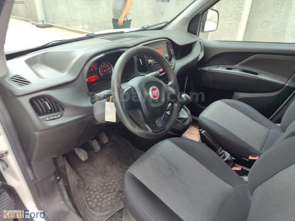 2022 49.700 km Doblo Combi 1.6 MultiJet Easy ESP