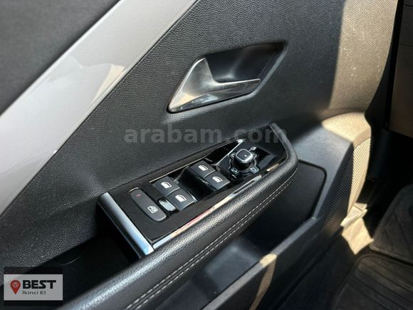 BEST 2.EL'DEN CAM TAVAN OPEL ASTRA 1.2 T GS (2025)