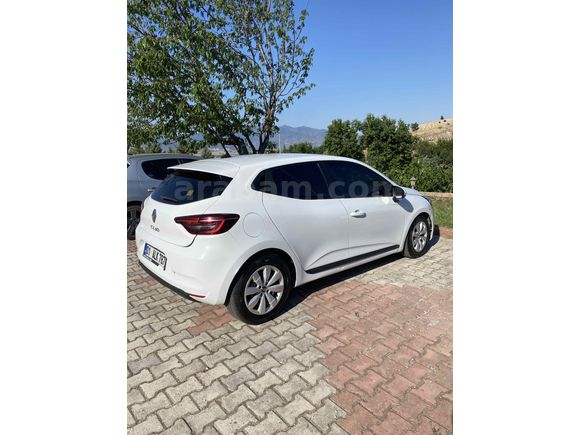  Renault Clio/ 1.0 SCe/ Joy 2022 Model /Temiz Bakımlı