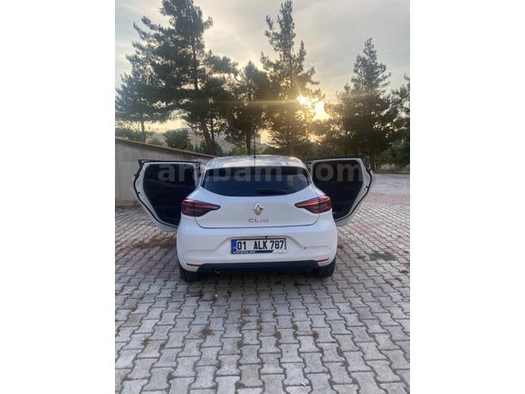 Renault Clio/ 1.0 SCe/ Joy 2022 Model /Temiz Bakımlı