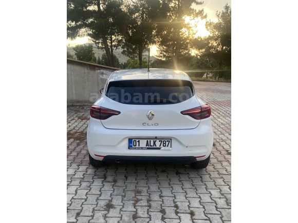  Renault Clio/ 1.0 SCe/ Joy 2022 Model /Temiz Bakımlı