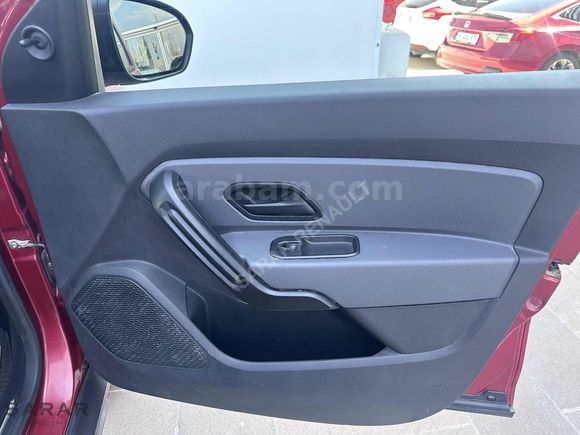 2020 MODEL DACIA DUSTER 1.0 TCE COMFORT