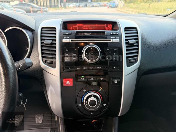 SAMİOĞULLARINDAN 2011 MODEL KİA VENGA 1.4 CRDİ 90 HP 6 İLERİ ORJ