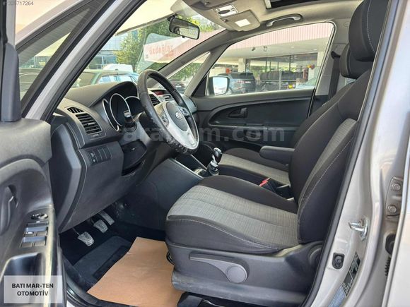 2011 MODEL 1.6 DİZEL,SANRUF VE CAMTAVANLI 128 ps