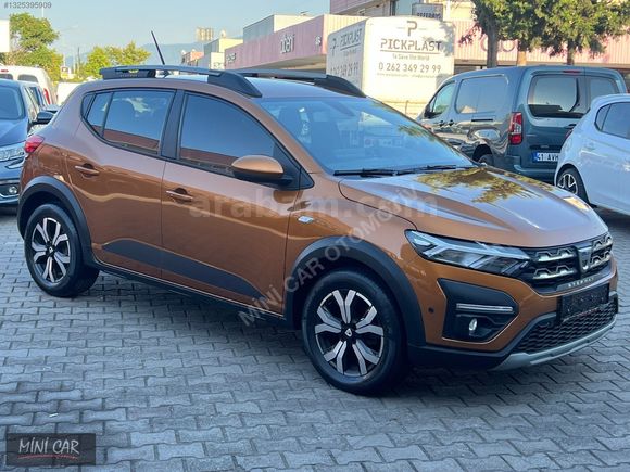BOYASIZ HATASIZ 2021 SANDERO PRESTİGE 1.0 TCE 32'BİN KM OTOMATİK