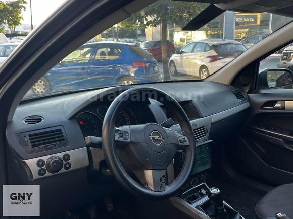 GALERİ GÜNEY 2006 OPEL ASTRA 1.6 ELEGANCE 260.000 KM CAM TAVAN