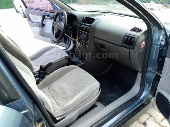DEĞİŞENSİZ SEDAN OPEL ASTRA