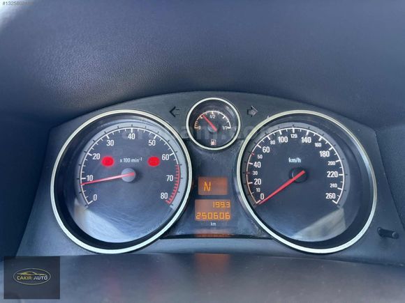 ÇAKIR AUTO'DAN OTOMATİK 1.6 LPG ASTRA