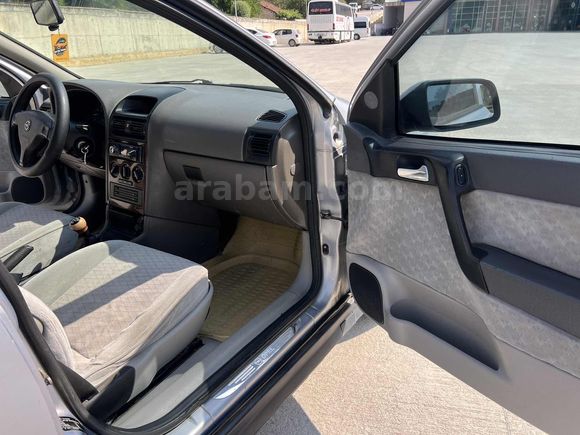 // ÜNLÜ // 2001 MODEL OPEL ASTRA 1.6 ELEGANCE