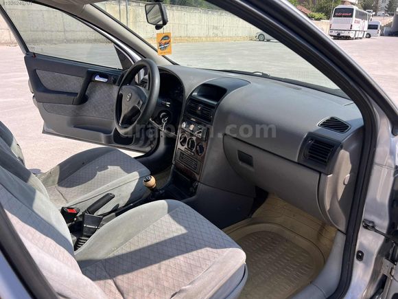// ÜNLÜ // 2001 MODEL OPEL ASTRA 1.6 ELEGANCE