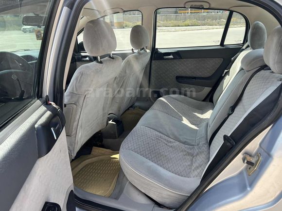 // ÜNLÜ // 2001 MODEL OPEL ASTRA 1.6 ELEGANCE