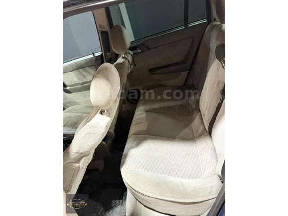DÖNMEZLER AUTO " DAN İLK SAHİBİNDEN DÜŞÜK KM ASTRA