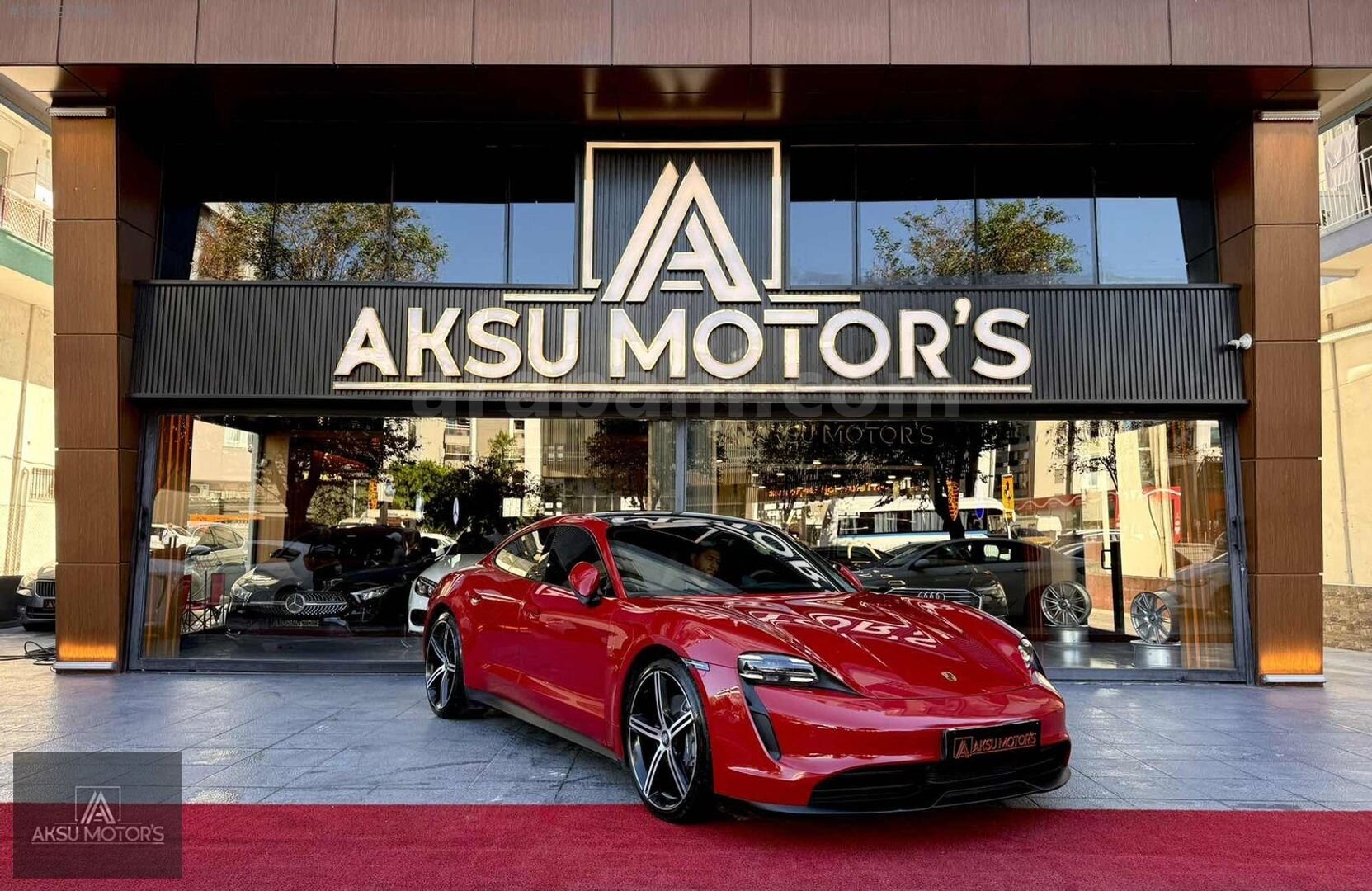 Galeriden Porsche Taycan Elektrik 2021 Model Antalya 59.000 km Kırmızı 1