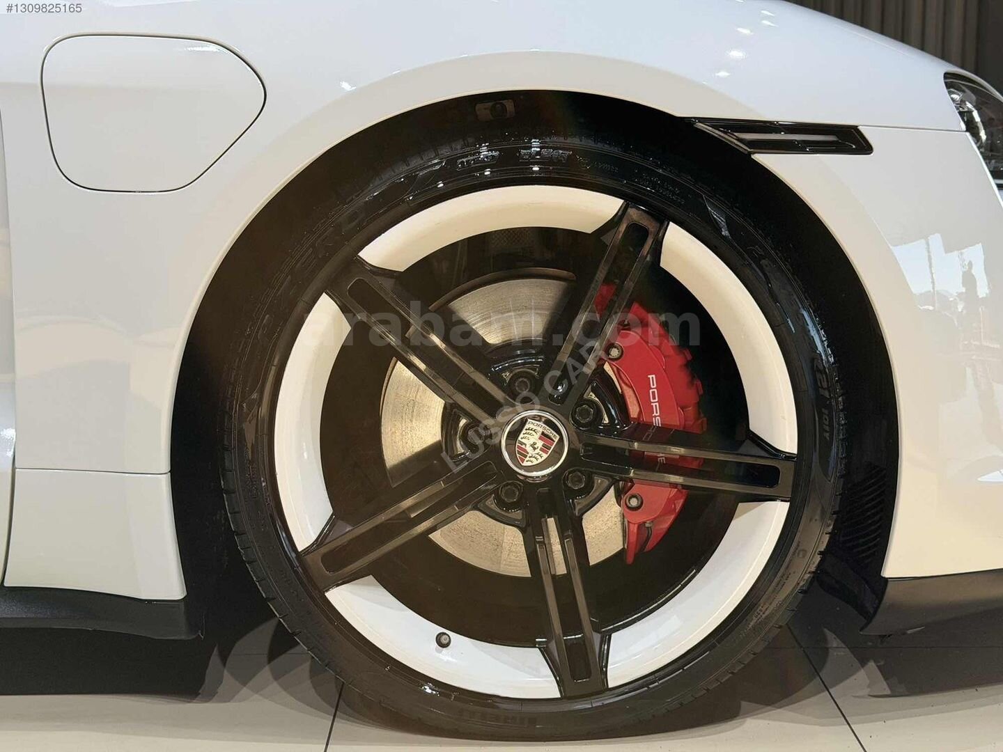 Galeriden Porsche Taycan Elektrik 4S Performance Plus 2020 Model İzmir 65.000 km Beyaz 7