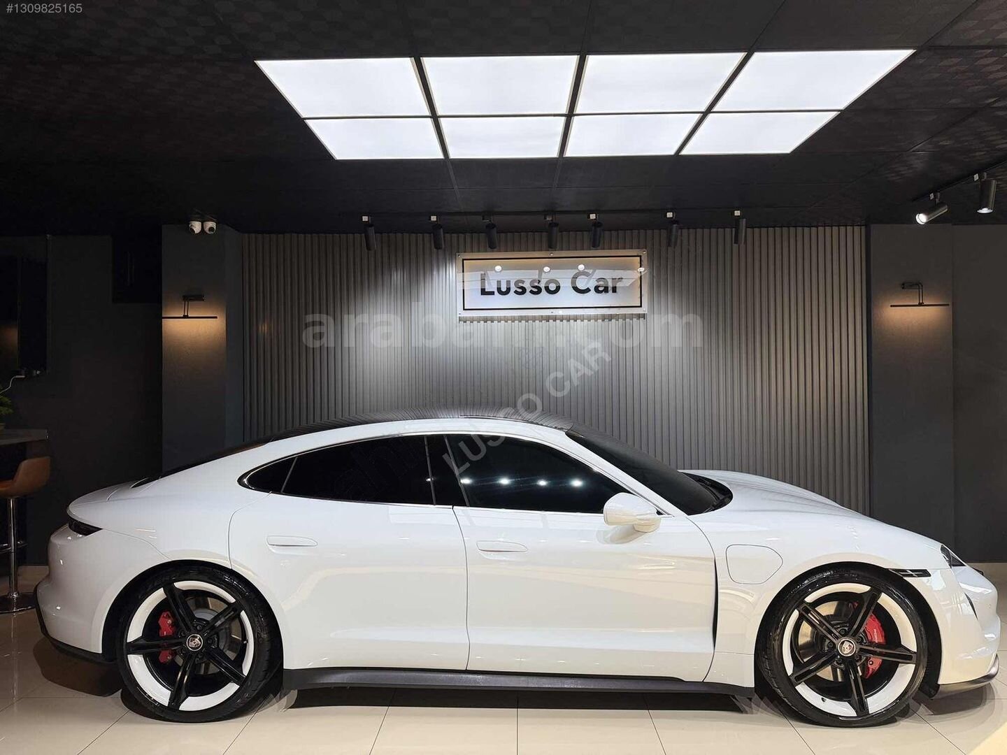 Galeriden Porsche Taycan Elektrik 4S Performance Plus 2020 Model İzmir 65.000 km Beyaz 3