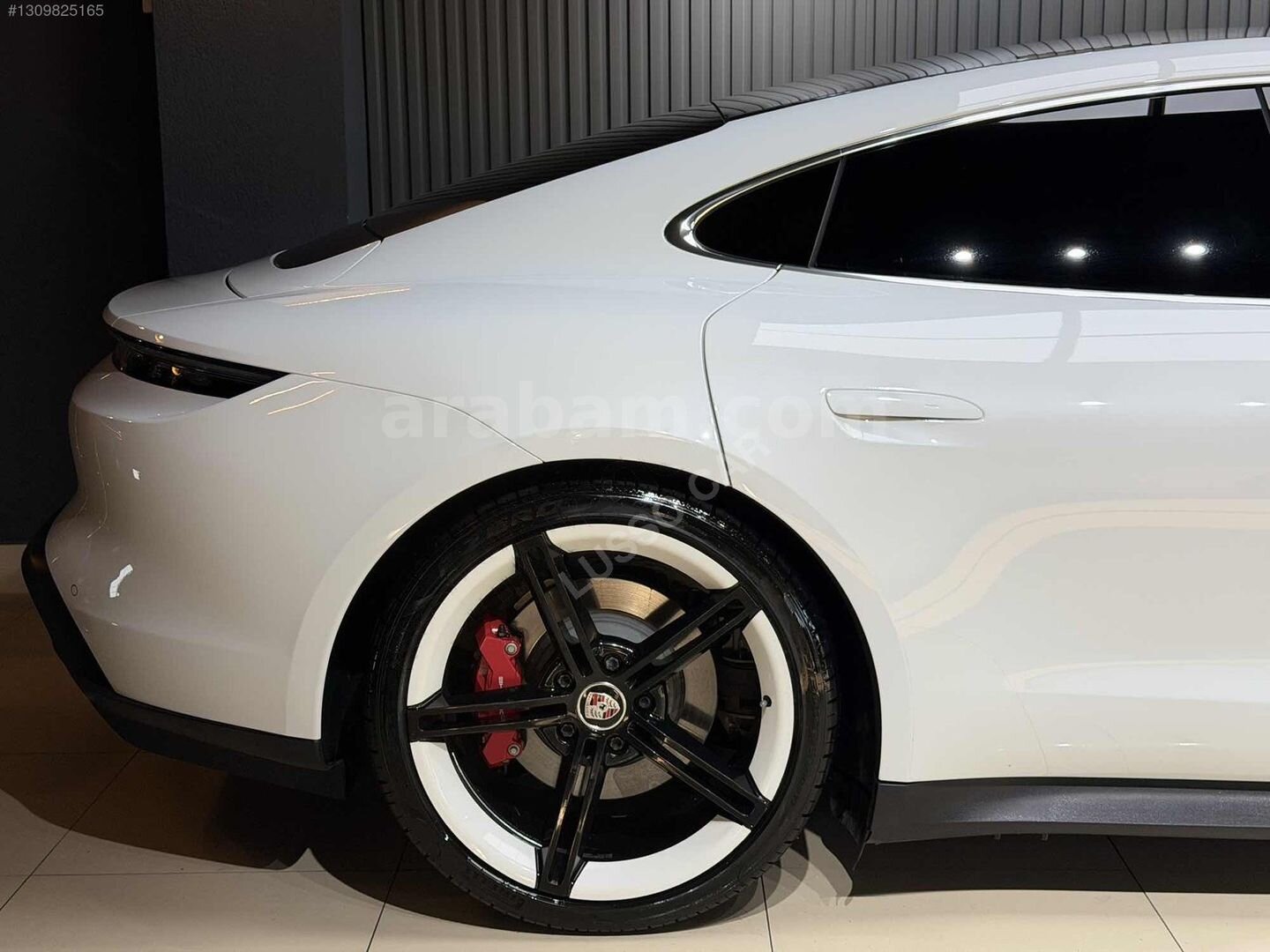 Galeriden Porsche Taycan Elektrik 4S Performance Plus 2020 Model İzmir 65.000 km Beyaz 4